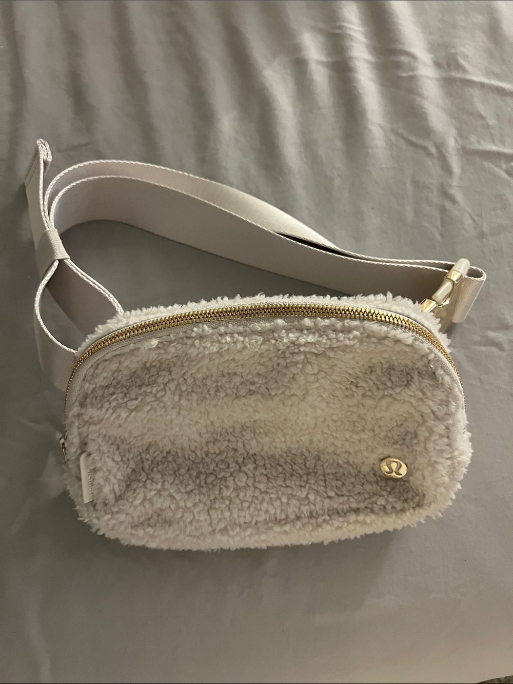 lululemon athletica Cream Sherpa Crossbody Belt Bag with Gold Hardware